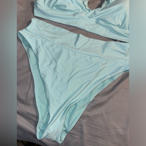 NWT Aerie high waisted ruffle bikini - Picture 3 of 7